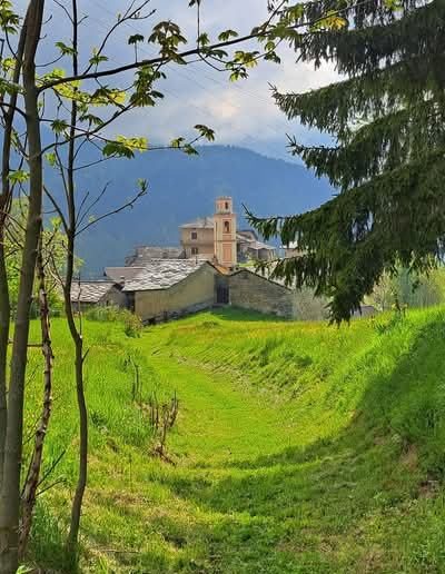 Passeggiata naturalistico culturale a Celle di Macra domenica 31 maggio