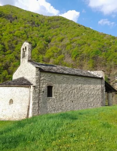 Aperitivo a San Salvatore di Macra con “L’arte dei bottai al tramonto” giovedì 4 giugno