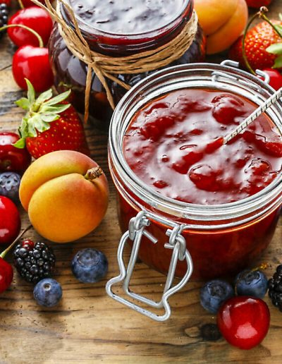 Sabato 6 giugno Laboratorio di degustazione di marmellate, composte e conserve a Macra, con l’azienda Lou Labrier
